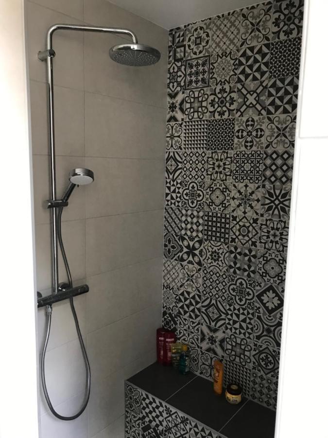 Les Chambres D'Hotes Chez Alisa Et Daniel Сарла-ла-Канеда Экстерьер фото